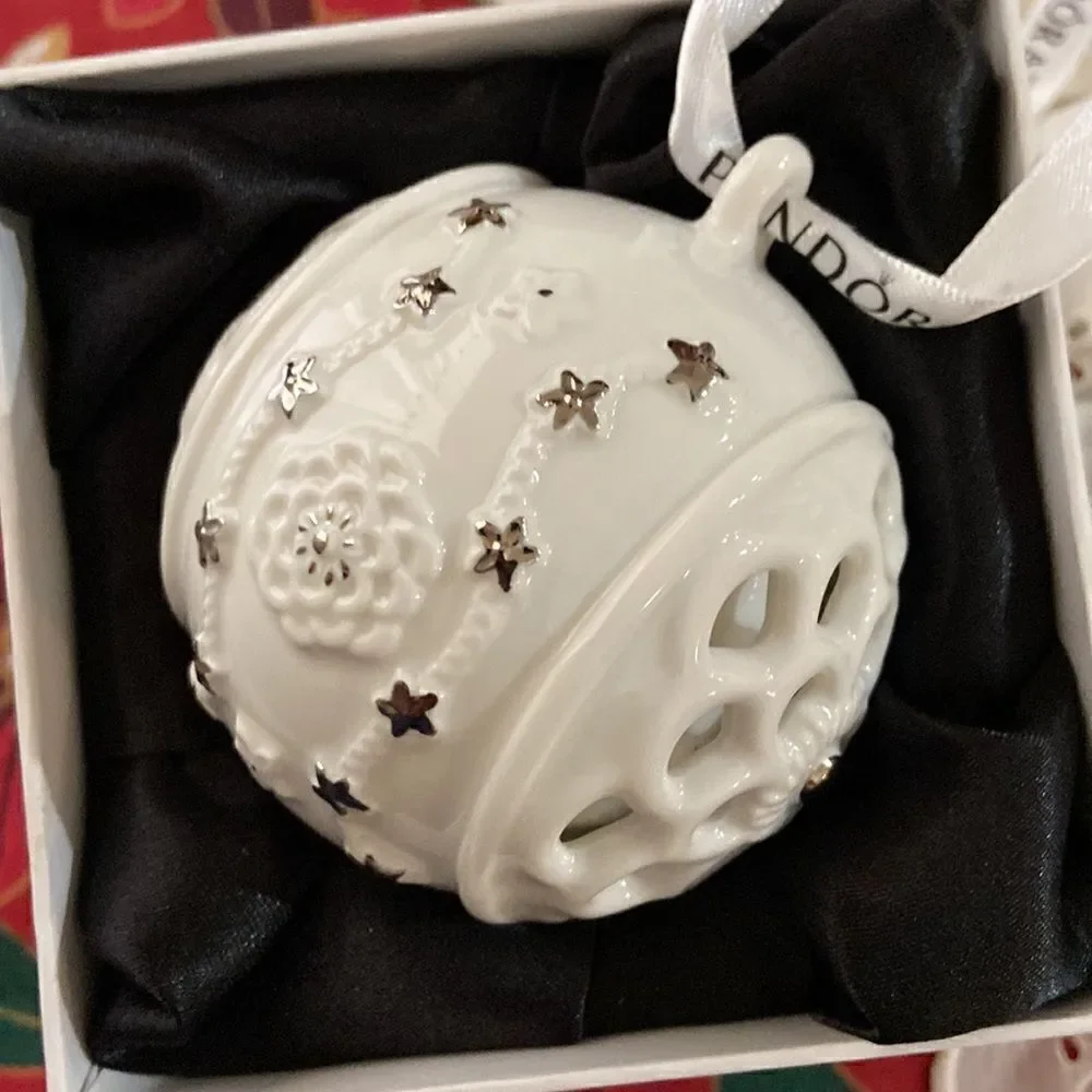 EUC‎ Pandora Unforgettable Moments Ornaments with box includes all 3